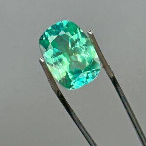 Incredible Bi-Color Sapphire